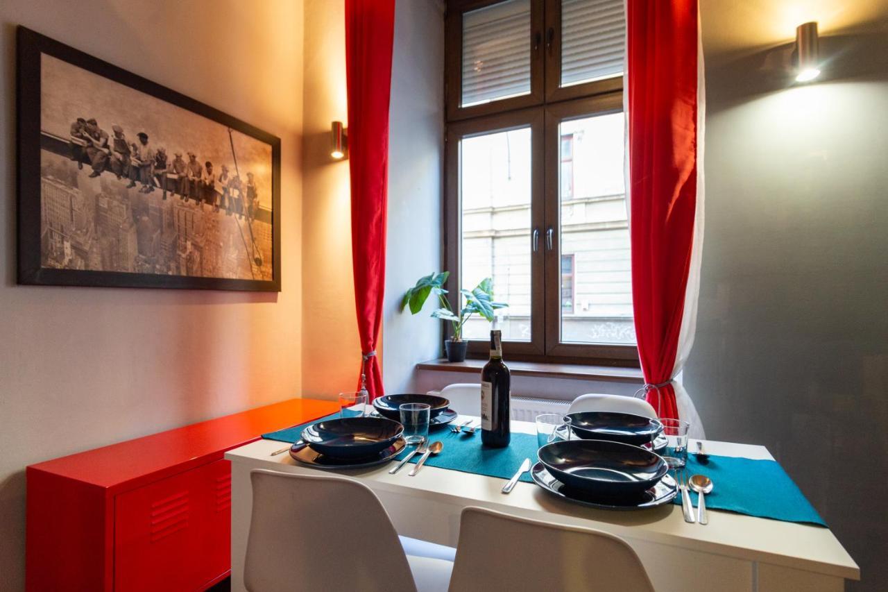 Lilly Apartment Main Train Station Old Town By The Castle Suites 克拉科夫 外观 照片